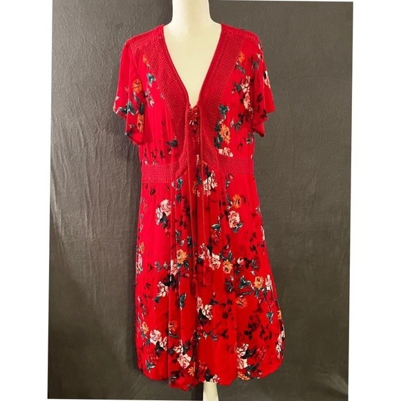 torrid Dresses & Skirts - Torrid Women's 3X Red Floral Boho Flutter Sleeve Lace Up Eyelet Neck Dress Lined